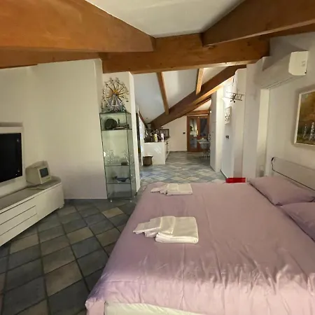 Suites Indipendenza 58 *